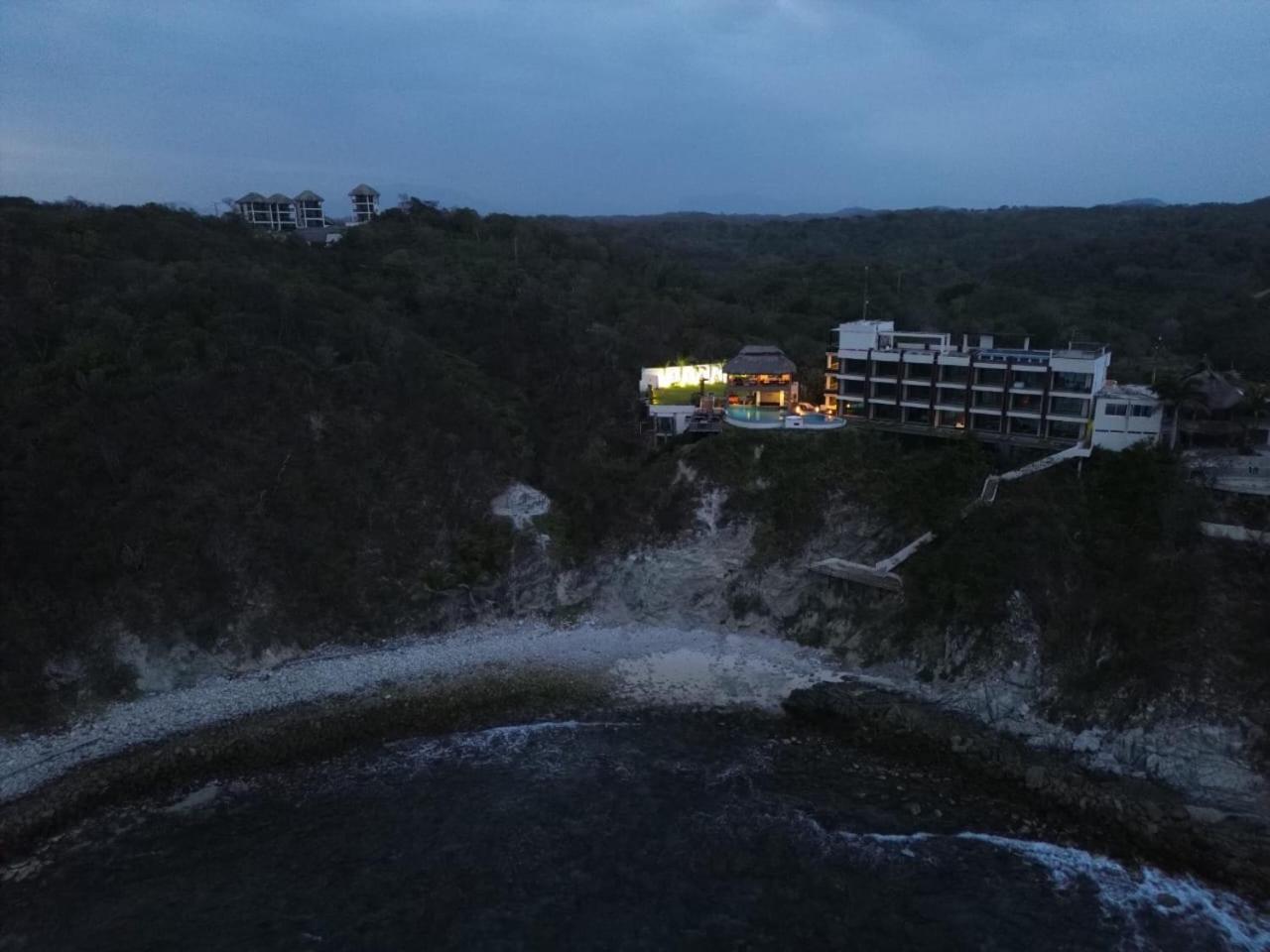 Pacific King Hotel Cuatunalco Exterior foto