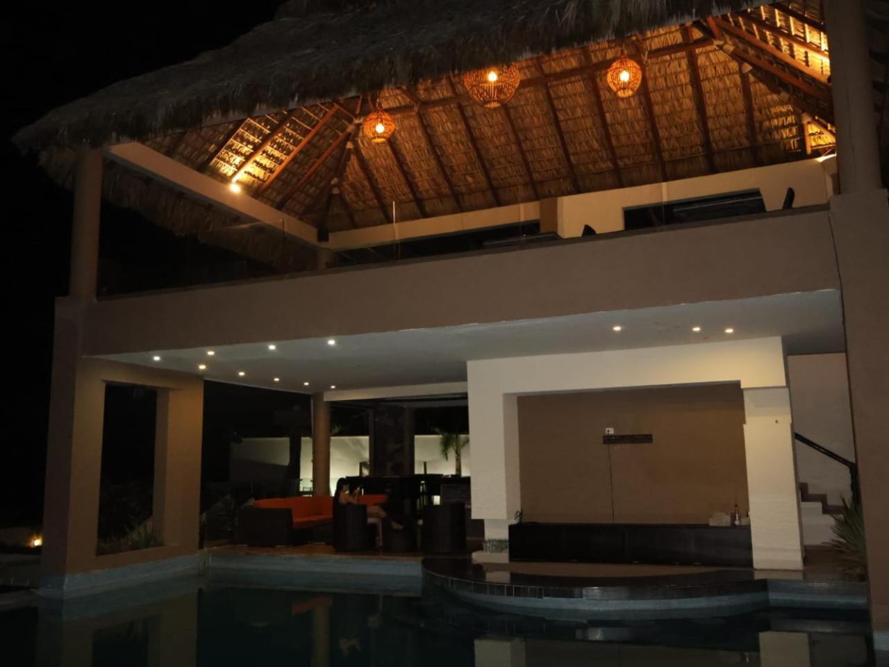 Pacific King Hotel Cuatunalco Exterior foto