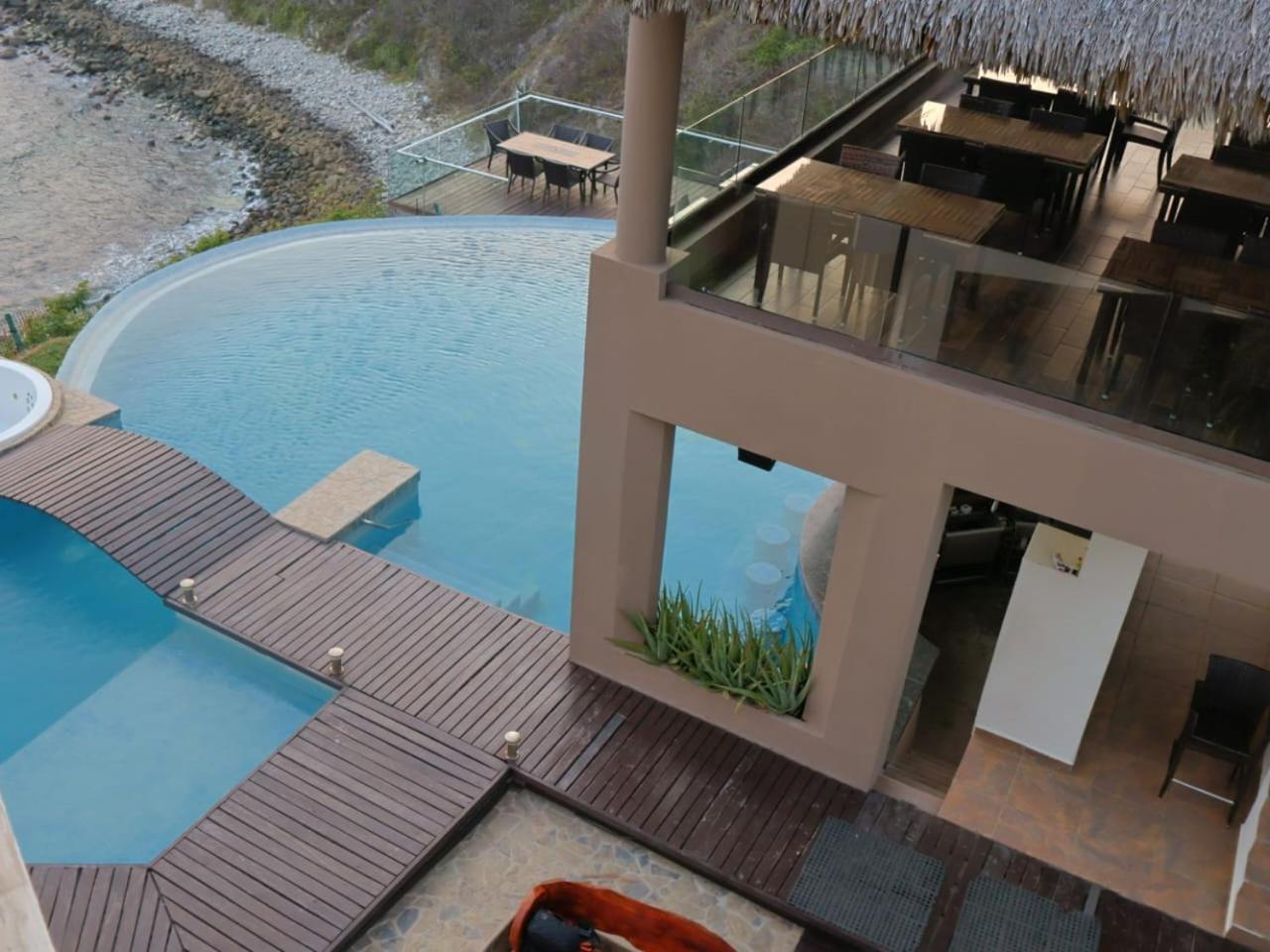 Pacific King Hotel Cuatunalco Exterior foto